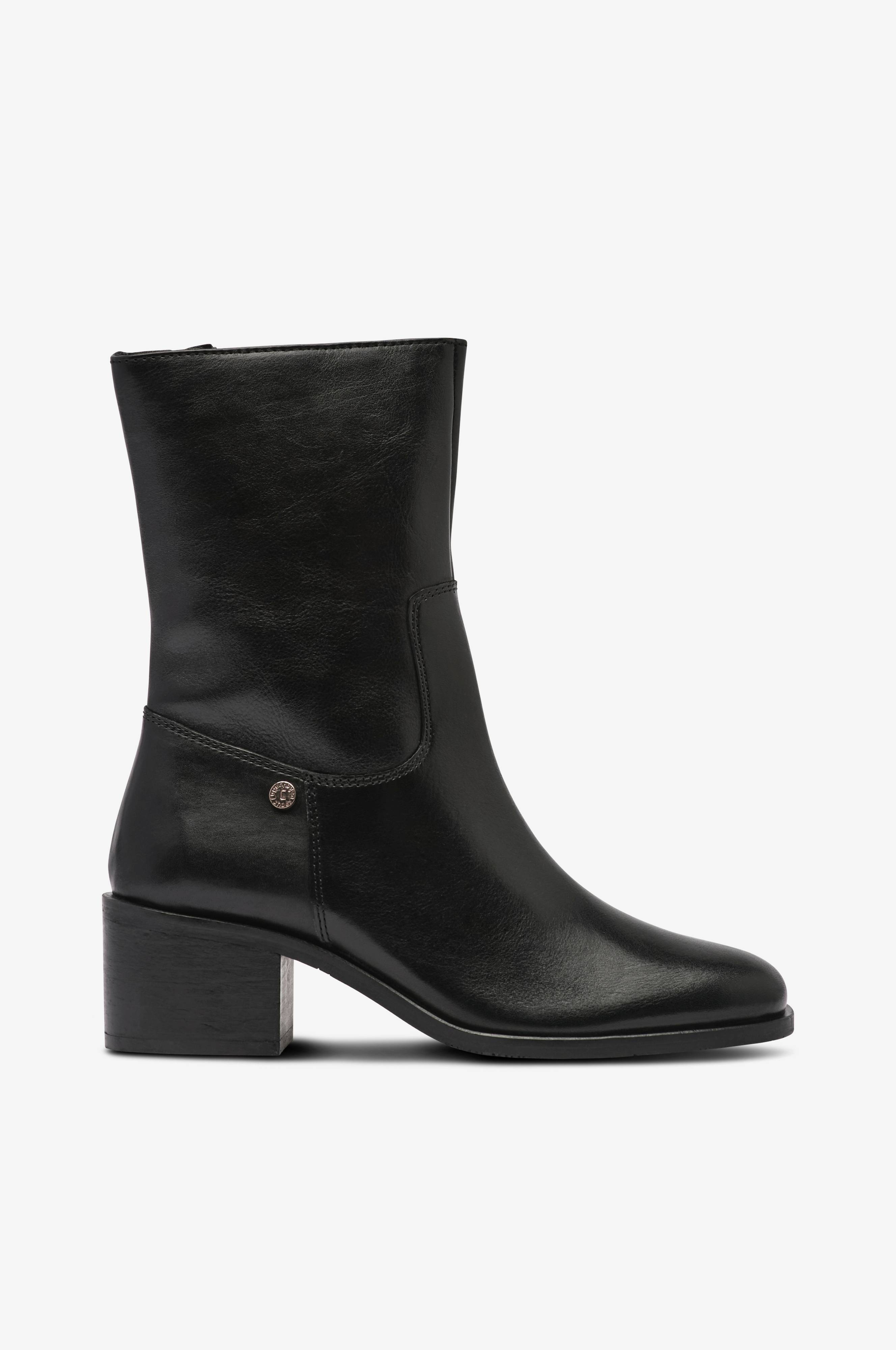 Boots Your Vibe v:9591591