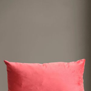 Fløyelspute Beverly 30×50 cm v:1087693 Fløyelspute Beverly 30×50 cm v:1087693