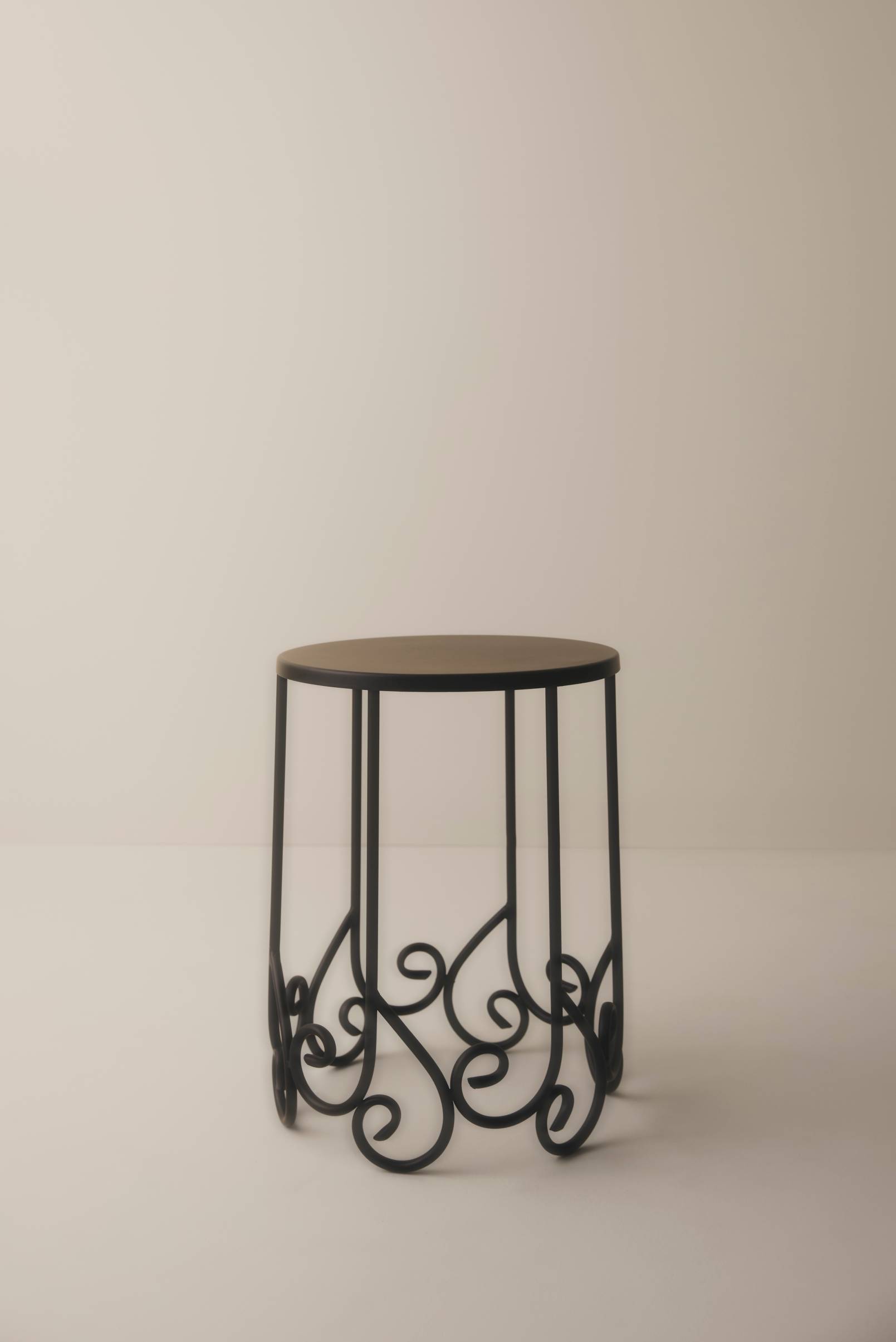 Snail sidebord 55 cm v:6883723