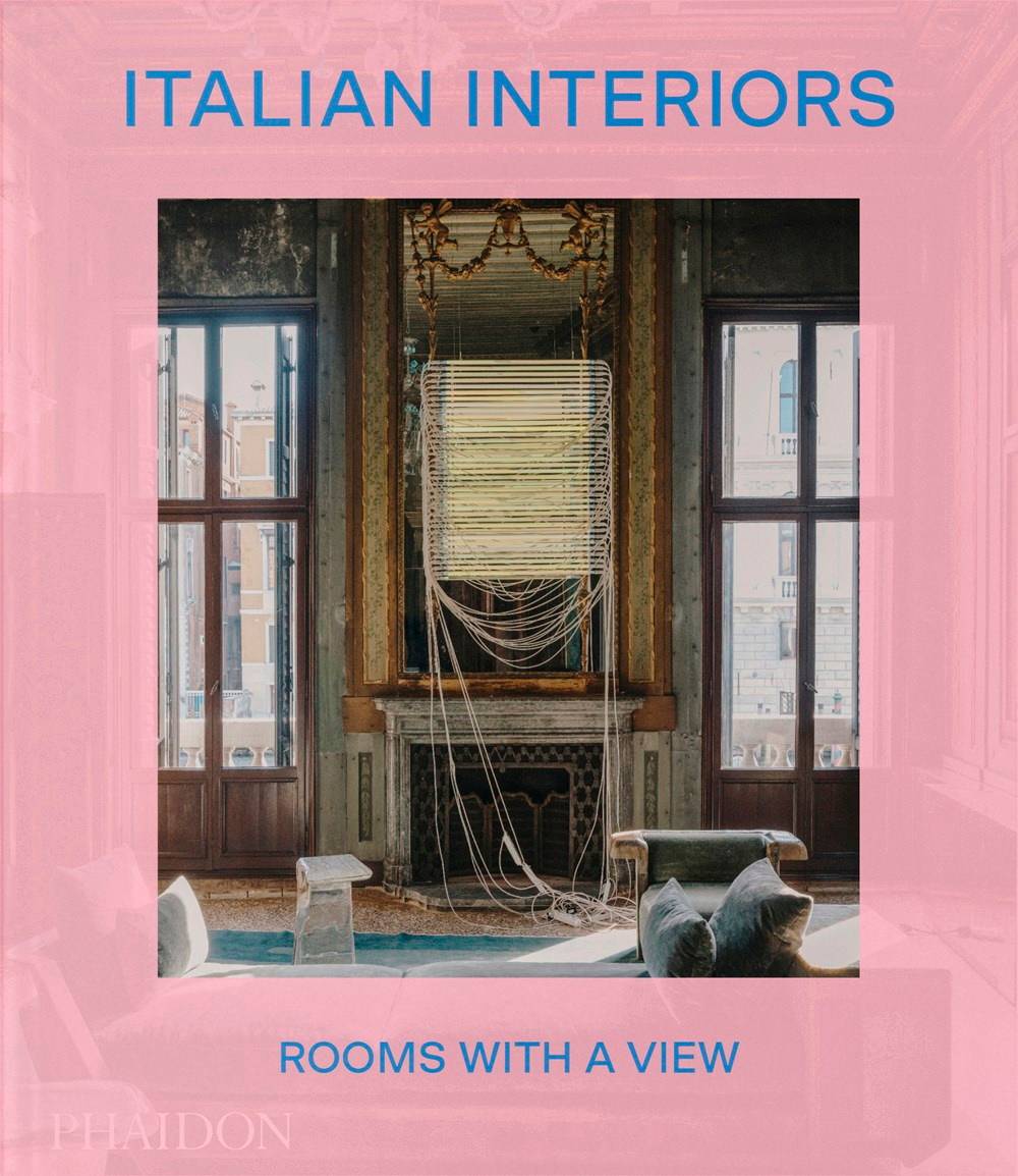 Coffee Table Book v:2852121