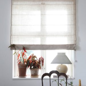 Liftgardin Ellie halvlin 220 cm høy v:9869944 Liftgardin Ellie halvlin 220 cm høy v:9869944